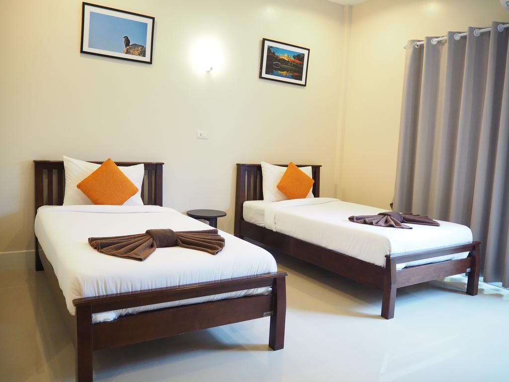 Bann Lhong Rak Rumah tetamu 2*