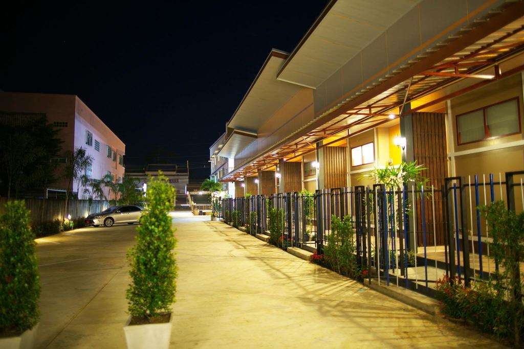 Pensión Bann Lhong Rak